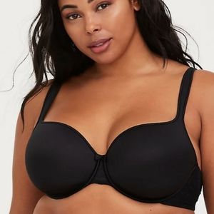 Torrid Black Lightly Lined Full Coverage Bra 46 DD
